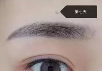 李梦颖